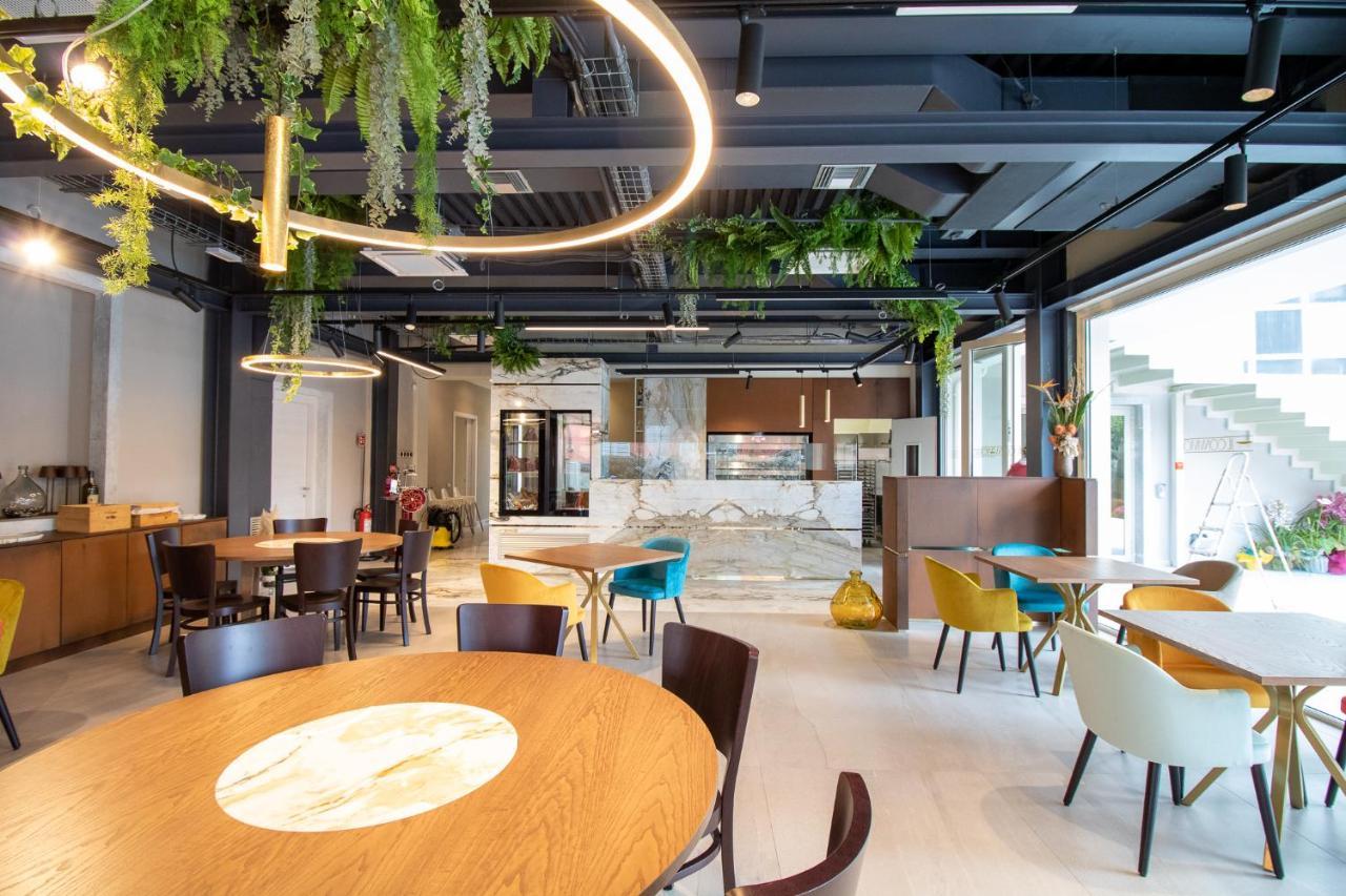 Doride Suites Boutique Hotel Marina Di Carrara Buitenkant foto