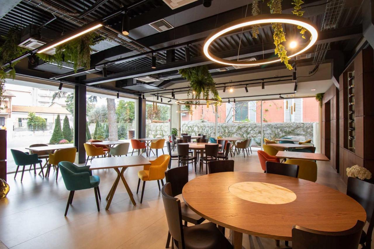 Doride Suites Boutique Hotel Marina Di Carrara Buitenkant foto