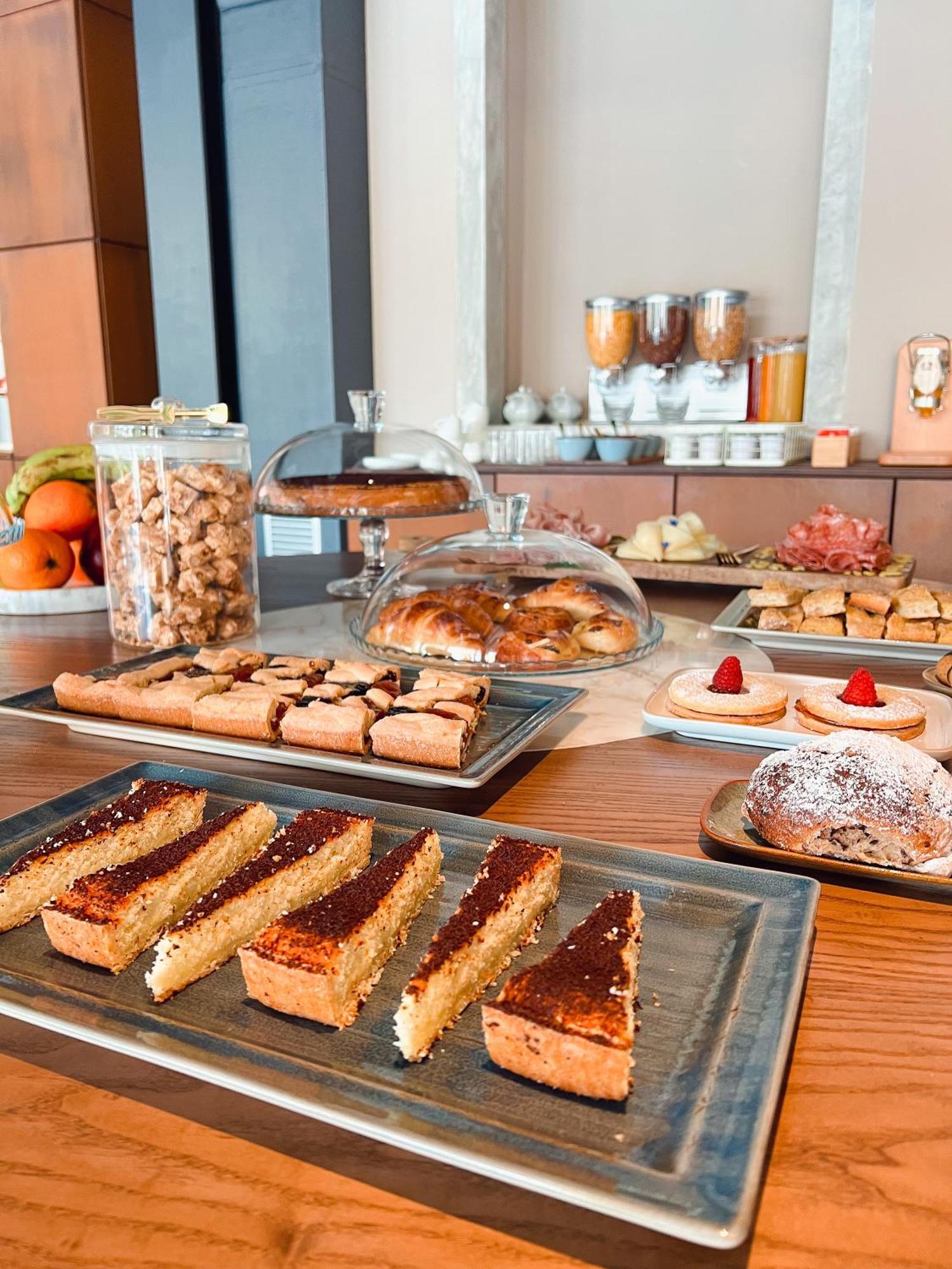 Doride Suites Boutique Hotel Marina Di Carrara Buitenkant foto