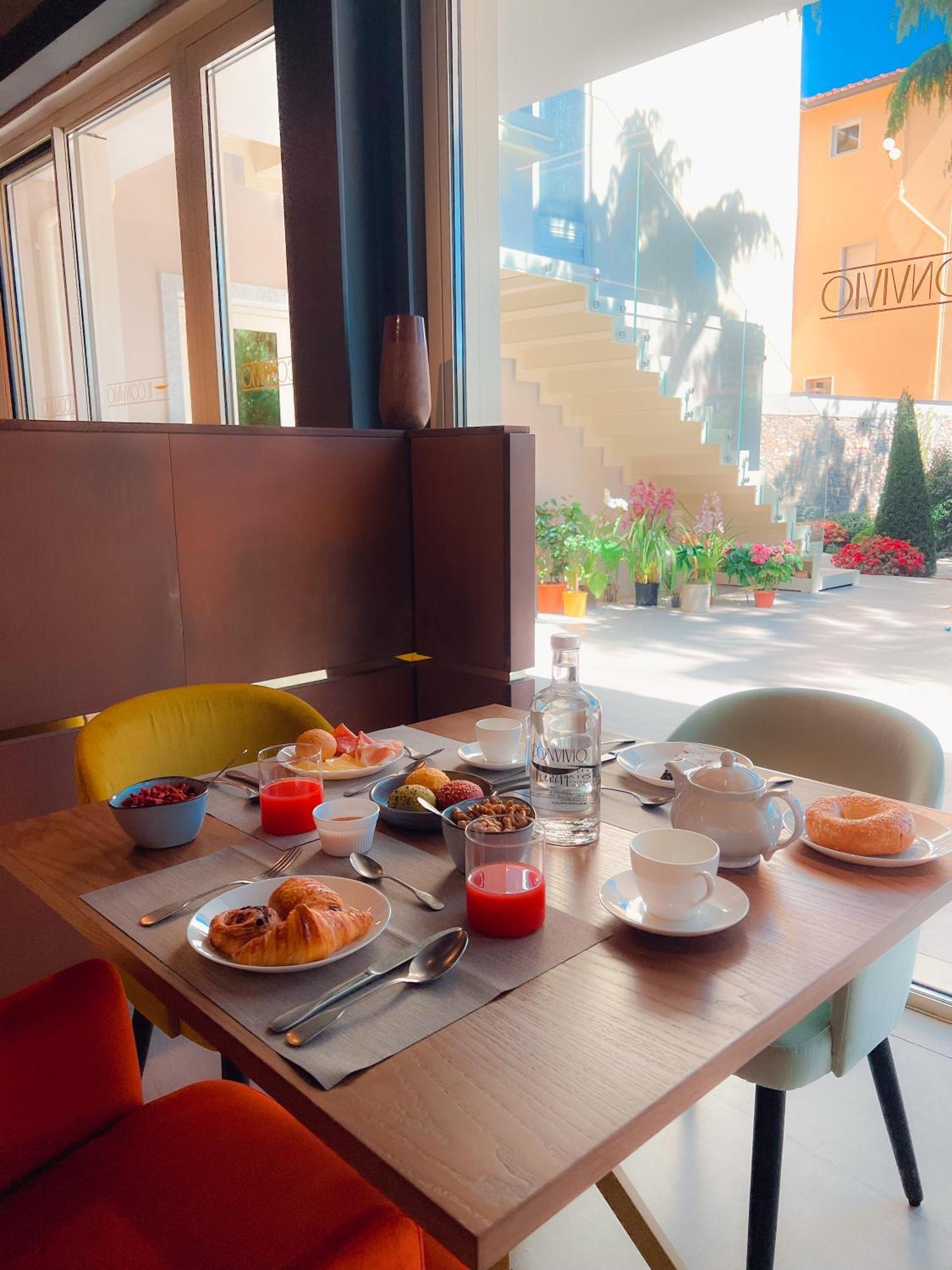 Doride Suites Boutique Hotel Marina Di Carrara Buitenkant foto